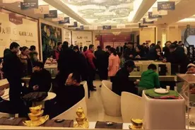 沈阳龙湖八点档夜场购 一夜闪销36套图片