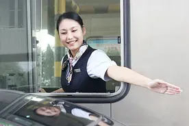 这也行？过高速收费站忘记带钱咋办，收费员告诉你这几招很实用视频封面