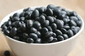 红豆配上它煮水喝，清血管排湿毒，一生不受血栓困扰视频封面