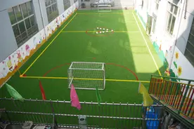 武进区第一面幼儿足球场建成投用图片