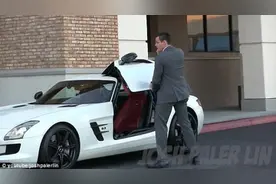 外表是骗人的！男子街头测试拜金女图片