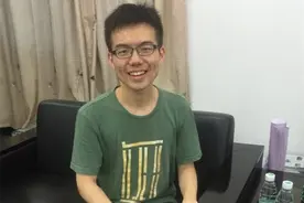 长沙市文理科第一名：学霸爱玩英雄联盟从不补课图片