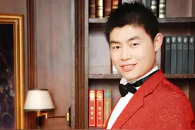 口技《笑傲江湖》，董庆波联邦家私献演图片