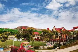 今夏最值得期待的亲子之旅，漂流、水上乐园、星空露营都是孩子们的最爱！图片