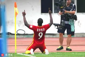 范晓东献世界波 长春亚泰2-1北京国安 伊哈洛终破球荒图片