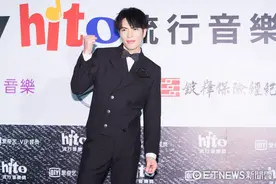 萧敬腾十年零休假 砸重金买豪车背后辛酸曝光图片
