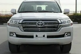 17款中东版丰田酷路泽5700现车报价天津低价让利图片