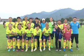 河南女足罢训队员被责令检讨 同时取代主教练执教图片