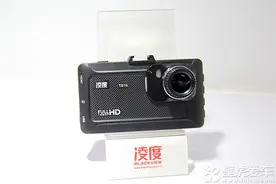 全金属做工 展会实拍凌度T819行车记录仪图片