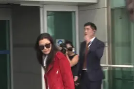 全智贤怀二胎预产期明年 去年2月产下长子视频封面