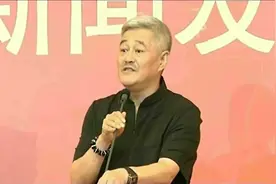 52岁马丽娟近照大曝光，原来赵本山每天面对的是这样的马丽娟！视频封面