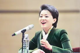 杨澜：艺术是引领精神成长的路径图片