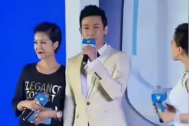 陆毅已是三个孩子的爸爸了，可是他却对鲍蕾说，你什么都别做，我来视频封面