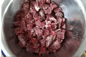 自制春游最佳小零食--咖喱牛肉干图片