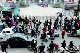 交通·预警襄阳市中小学开学啦！第一课：车让行，人谨行，争做安全出行好市民！图片