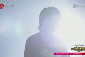 体操冠军刘璇对战体操冠军李小双 现场倒立证实力视频封面