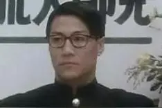 他是成家班成员，与周星驰合作，与李连杰对打，一句台词至今流传图片