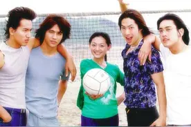 F4当年有多红？TFBOYZ+EXO+Bigbang的总和！图片