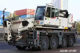 超牛的70吨9节臂吊车——DEMAG AC70-City图片
