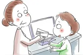 糊涂妈喂奶时差点导致女婴脑瘫，宝妈千万不能犯这样低级的错误图片