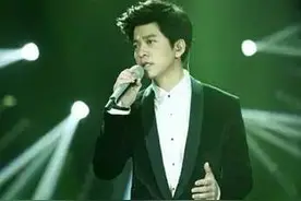 校园好声音争相翻唱的这首《车站》 每个版本都直达你心底！图片