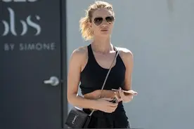 揭密：欧美女星健身最爱穿什么鞋？图片