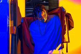 「Doughboy」 来自香港的“面团男孩”，没时间听你闲扯图片