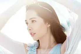 韩国人迷中国明星也疯狂：夸郭碧婷美貌致命，妈妈们最爱张国荣图片