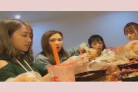 SNH48 马鹿 陆婷和冯薪朵教你正确的吃龙虾方式，日常高甜！