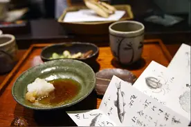 油炸小吃也有食神，炸虾、秋葵、山蕨、贝柱在舌尖上的温度图片