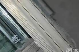 “安全玻璃”真的安全吗？ 如何选择优质钢化玻璃图片