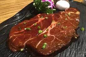 江湖再现熊熊烤肉——熊小胖图片