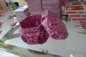 手工DIY-被玩坏的扑克牌图片