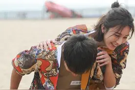 张俪化身极智女汉子  一路开挂笑到最后图片