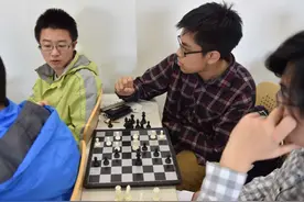 北京大学生围棋及国际象棋裁判员培训班开班图片