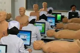 护士资格考试进入攻坚战，模拟考试决定成败图片