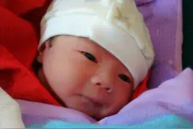 5斤8两坚强宝宝一路坎坷，终顺利降生！图片
