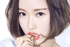 北舞校花史敏，靠一字马行走天下的少女！图片