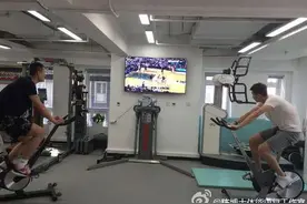 北京首钢韩德君苏伟二选一 后者已经在北京与孙悦一同训练！图片