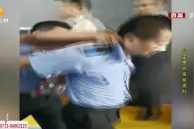 每月500的停车费，业主直喊太贵了，物业：交不起就不要停！视频封面