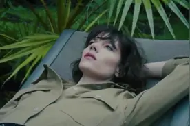 欧美女模，眼睛能射穿你心的美，眼睛发涩也为你视频封面
