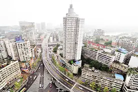 街拍：内江市邱家嘴立交桥