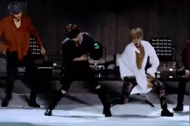 EXO《overdose》170708SMTOWN现场全程高清饭拍全员focus，L们的应援无人能敌视频封面