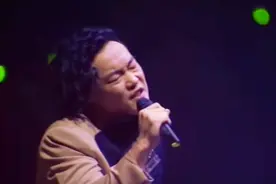 陈奕迅用沙哑嗓音演绎《喜帖街》，别有一番味道，好好听视频封面
