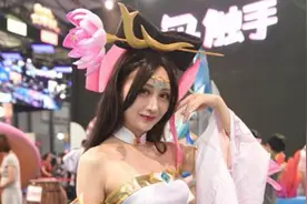 王者荣耀COSer有多专业？这些角色在她们身上竟然这样演绎，阿轲亮了！图片