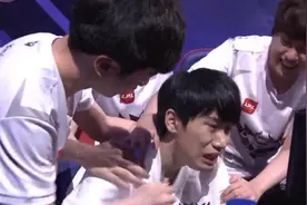  Doinb可能不是LPL最强中单，但绝对是JDG大腿，又要Carry还要指挥图片