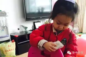 把家务变亲子游戏，聪明家长这么做图片