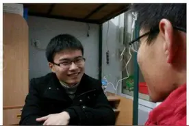 你看美女先看哪儿？搞笑神回复！爆笑乐翻天！图片