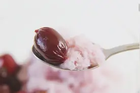 炎炎夏日中的大人味，教你在家轻松制作软糖红酒刨冰