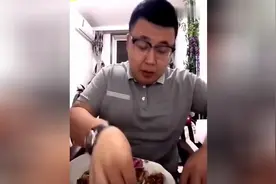 跟土豪学各种海鲜的吃法，学会以后出门吃海鲜不丢人，鲍鱼，螃蟹视频封面